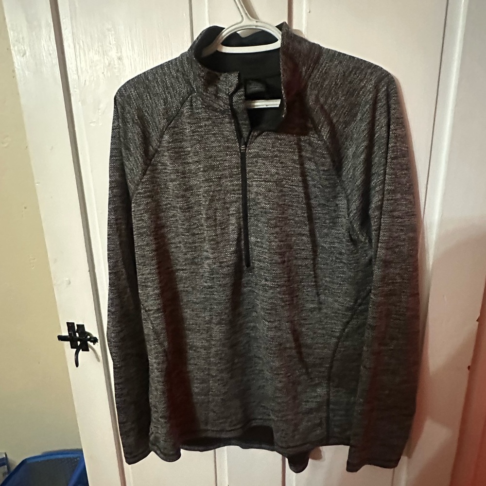 Woman’s champion quarter zip- xl